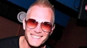 mc zali -лети лепесток