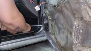 Замена штатных динамиков вNissan Almera II (N16) на Gryphon Pro 165 Midbass