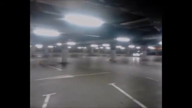 ДРИФТ НА ПАРКОВКЕ И ГРОМКИЙ МУЗОН смотреть онлайн