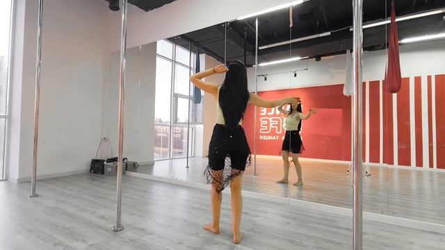 Соло Табла часть1(music Drumspyder - Solo Tabla). Уроки восточного танца с Еленой Сазоновой. смотреть онлайн