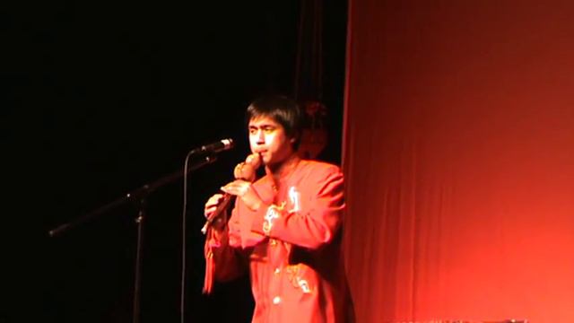 Dizi + Hulusi + Bawu + Piccolo + Flute Medley by Aaron Garg (張亞倫) смотреть онлайн