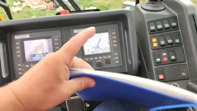 Очередной спуск кораблей. GROVE GMK 6300L-1 смотреть онлайн