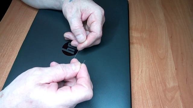 Узел рапала, привязка крючка к леске или шнуру, всё просто.