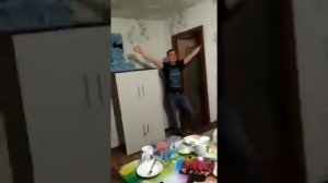 Фокус , прикол. Этот фокус можно показать в школе