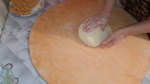 Курица с галушками. Как я готовлю галушки из кукурузной муки, и пшеничной.