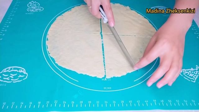 Сүзбелі рогаликтер/ Творожные рогалики