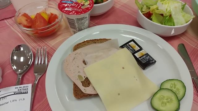 ГЕРМАНИЯ??.УКРАИНСКИЕ??БЕЖЕНЦЫ.ВЛЮБИЛАСЬ?И ПРОПАЛ АППЕТИТ?✌️? смотреть онлайн