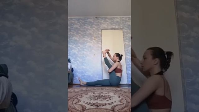 Хатха йога. Нахили. Тітібхасана. смотреть онлайн