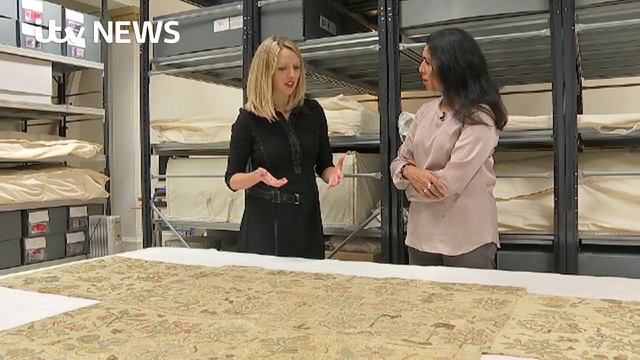 Is this the only surviving clothing worn by Elizabeth I? смотреть онлайн