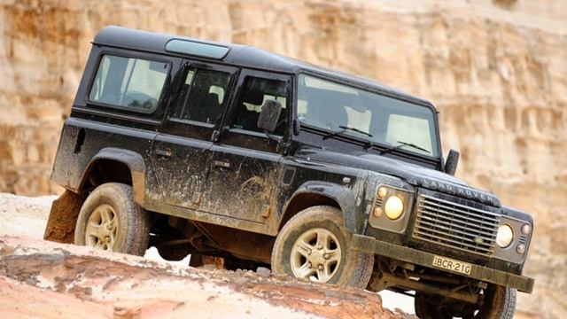Land Rover Defender слабые места | Недостатки и болячки б/у Ленд Ровер Дефендер
