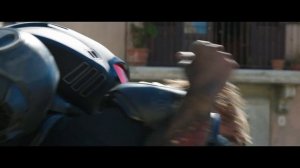 Аквамен против Черной Манты Часть 2: Аквамен (2018) Момент из фильма