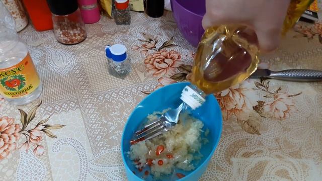 ЖАРЕНЫЙ ПЕРЕЦ В ЧЕСНОЧНОМ МАРИНАДЕ / СУПЕР ВКУСНАЯ ЗАКУСКА !!! смотреть онлайн