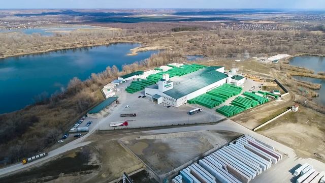 Выезд руководителей ССК на производства строительных материалов в Гулькевичи смотреть онлайн