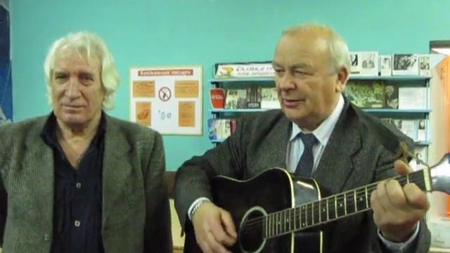 Песня о друге: "А дружбу мы заслуживаем сами.." смотреть онлайн