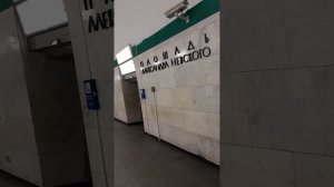 станция метро Александр Невского 1 переход оранжевый линия Александр Невский 2 САНКТ-ПЕТЕРБУРГ
