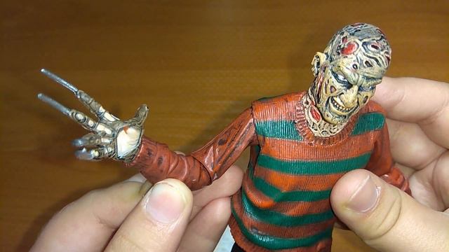 Фредди Крюгер: Обзор на кошмарную фигурку смотреть онлайн