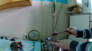 Как прожить на 300 рублей месяц