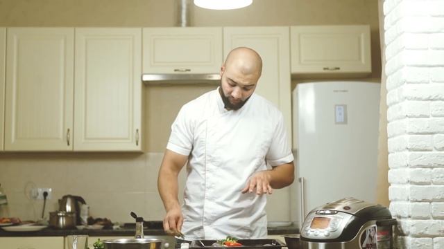 Как похудеть? Рецепты для похудения- Скумбрия с грушей и томатами смотреть онлайн