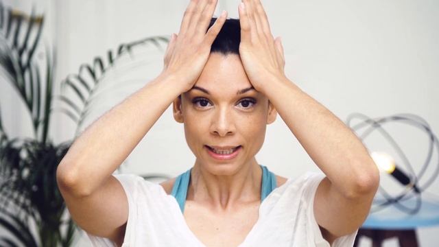 Vichy Slow Age mit Amiena Zylla - Augen straffen