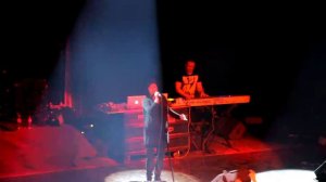 Kosheen - Tightly (live)