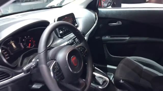 BMW 1 Series 2016 vs Fiat Tipo 2016