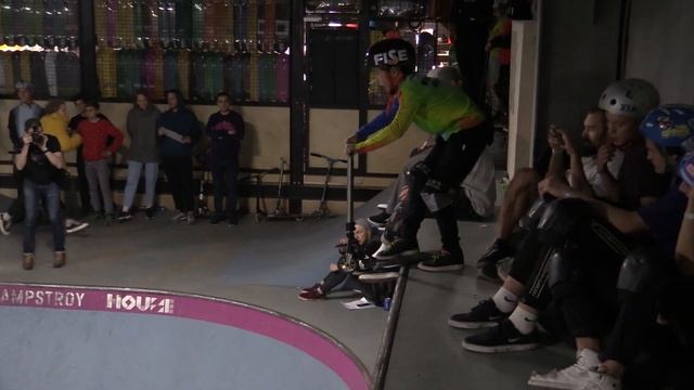 Фарид Гареев - INGRESS scooter jam смотреть онлайн