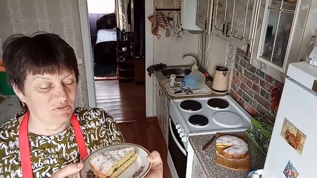 Посадила потом выкопала // Пеку, жарю // Всё вкривь и вкось)) смотреть онлайн