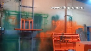 Малогрузовой консольный подъемник
