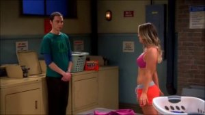 The Big Bang Theory - Penny & Sheldon doing laundry