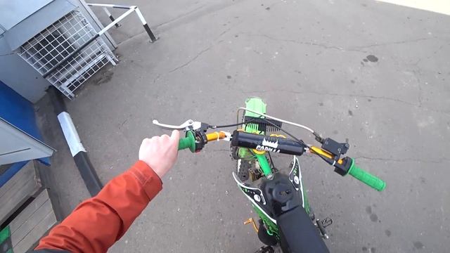 КАК ЗАПРАВЛЯТЬ ПИТБАЙК или МОТО НА ЗАПРАВКЕ? смотреть онлайн