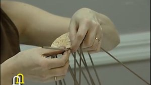 Втордизайн. Плетение из газетных трубочек