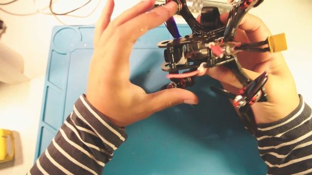 ✔ Мощный коптер весом 250 грамм (без регистрации). Сборка +Тест Gemfan Flash 3052 [Проект Зверь 130 смотреть онлайн