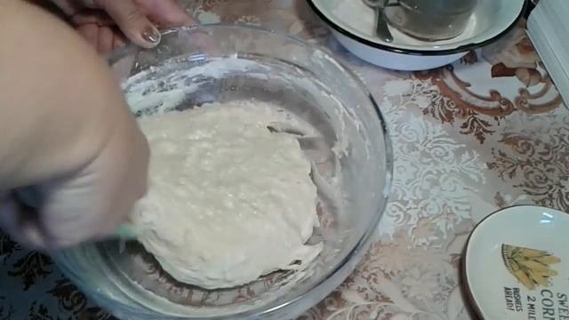 ОЛАДУШКИ НА КЕФИРЕ С НАЧИНКОЙ!!!
