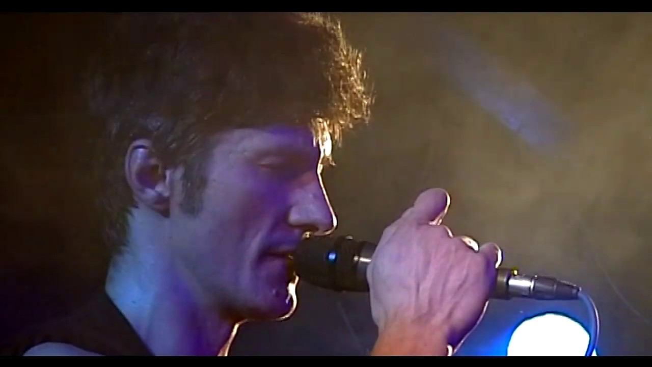 Разные Люди & Чиж – Ангел («Live Red Club», Питер, 05.02.2004)