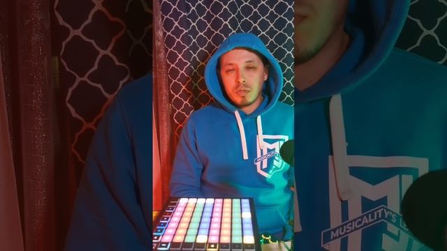 МУЗЫКАЛЬЩИК УЧИТ / ускорения и замедления, ритмика / КИЗОМБА смотреть онлайн