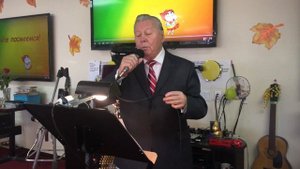 "Я помню вальса звук прелестный" муз. и сл.