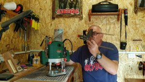 Обзор фрезера DWT OF-2100V