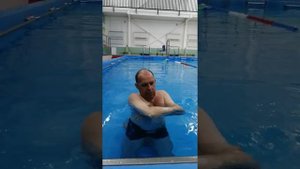 Упражнения в бассейне для восстановления после инсульта