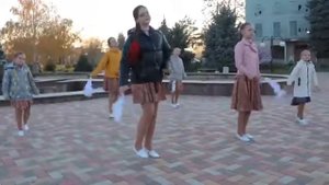 Танцевальный флешмоб к Дню народного единства, "Маэстро", Новопавловск