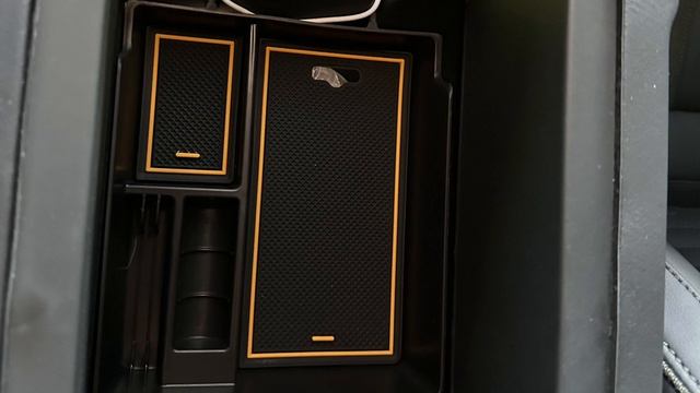 BestEvMod for Rivian R1T & Rivian R1S Accessories Center Console Organizer Tray смотреть онлайн