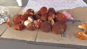 Колхозный рынок , Казань .