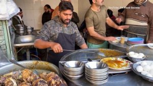 Crazy Rush On Lahori Bong Siri Paya - Street Food Tasty Paye | Subha Ka Nashta Pakistani Street Foo