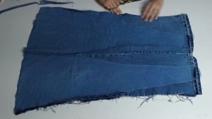 TRANSFORME CALÇA JEANS EM SALOPETE DE ALÇAS | DIY SALOPETE