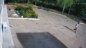 Строительные Леса Упали На Детей