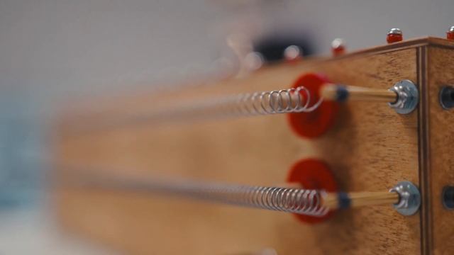 Koka's Self Applauding Machine смотреть онлайн