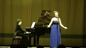 Шабордина, ст. Ю. Друниной. За то, что ты есть. Исполняет Анна Куприянова