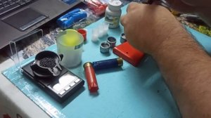 УПС-7 Снаряжаем патроны!!Видео инструкция  по ПРАВИЛЬНОМУ снаряжению патронов 12 калибра.
