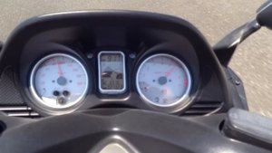 A Ride with Suzuki Burgman 400 & Yamaha T-MAX 500