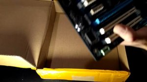 Распаковка посылки с Али -  б/у материнская плата GIGABYTE GA-Z77P-D3 REV:1.1