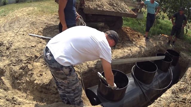 Установка септика Диамант 5 | Автономная канализация в глине! смотреть онлайн
